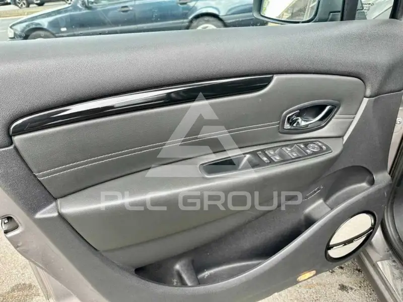 2014 Renault Grand Scenic