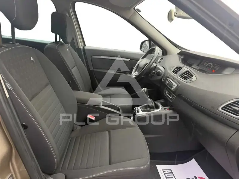 2014 Renault Grand Scenic