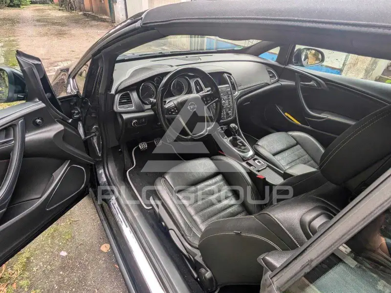 2014 Opel Cascada