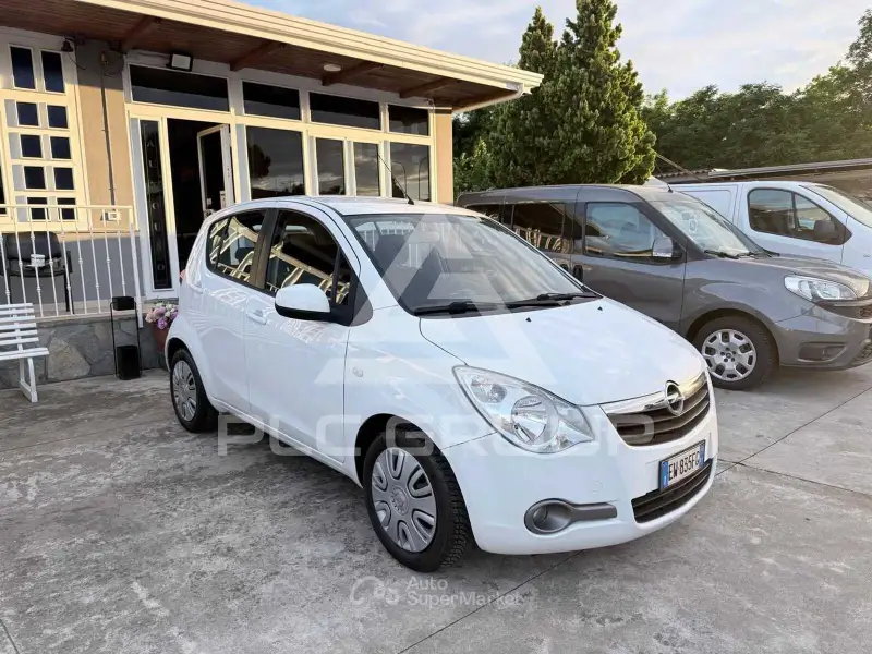 2014 Opel AGILA