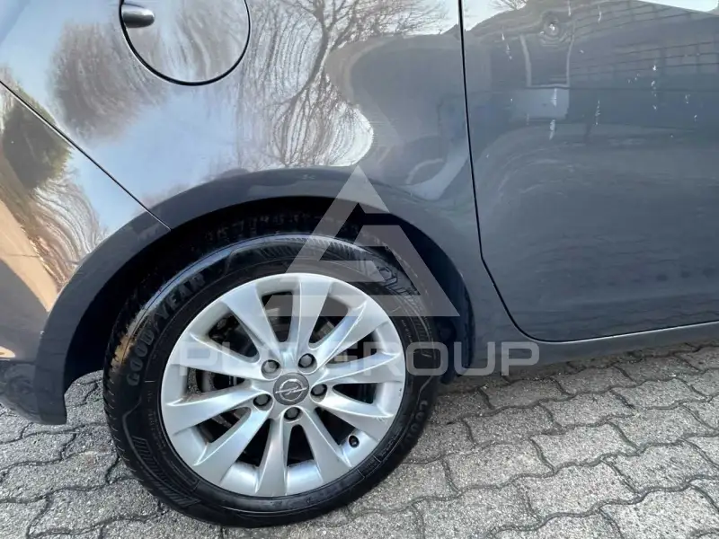 2014 Opel MERIVA