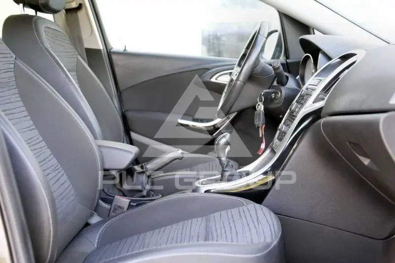 2014 Opel Astra