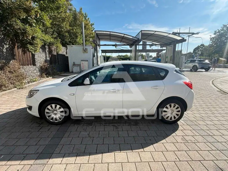 2014 Opel Astra