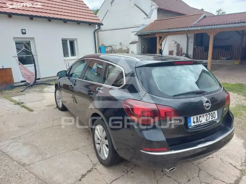 2014 Opel Astra