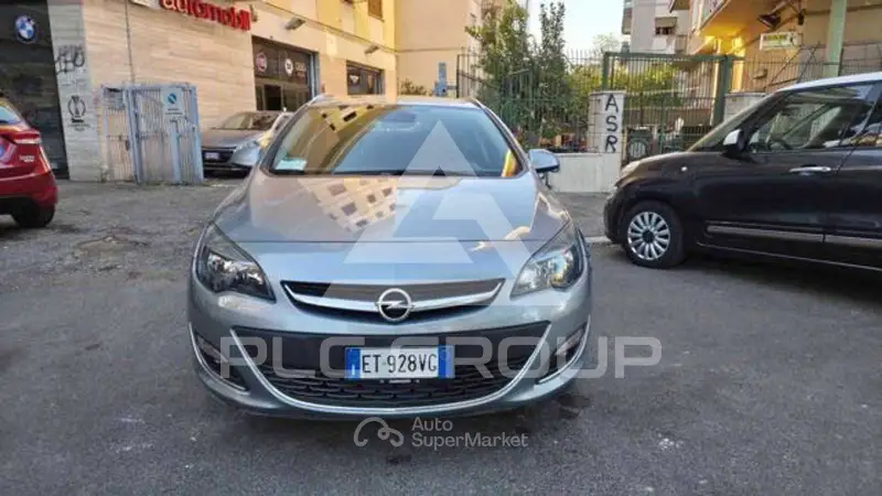 2014 Opel Astra