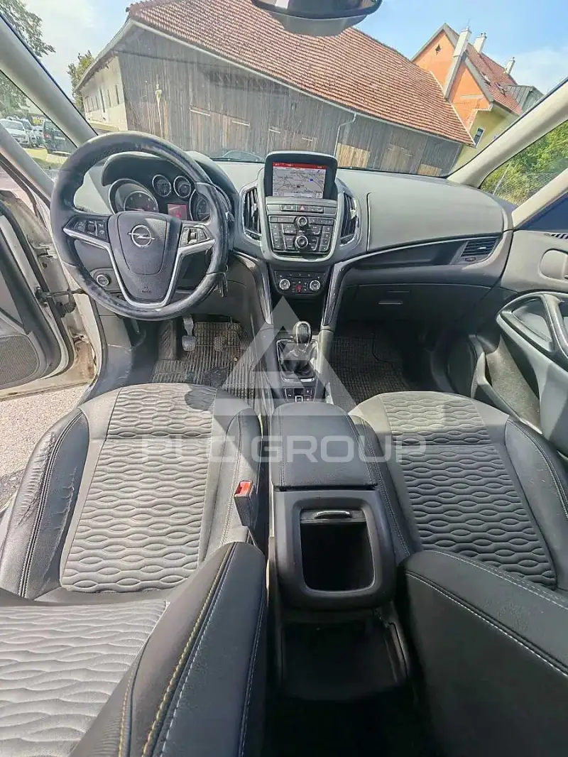 2014 Opel ZAFIRA