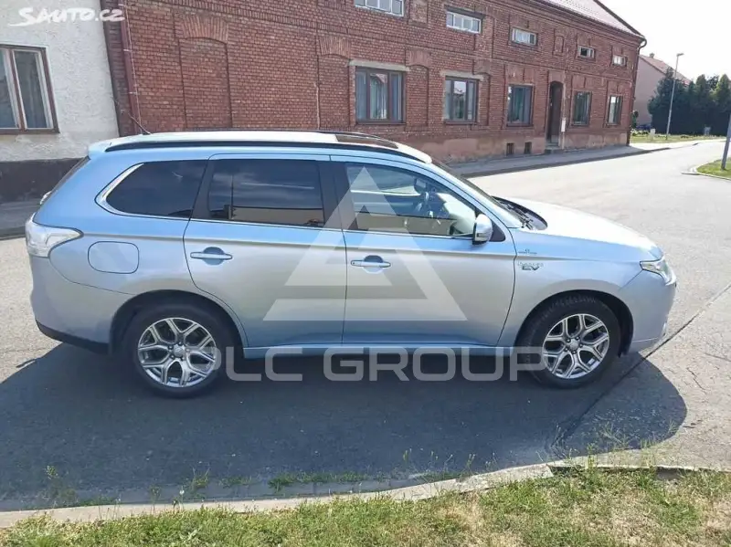 2015 Mitsubishi OUTLANDER