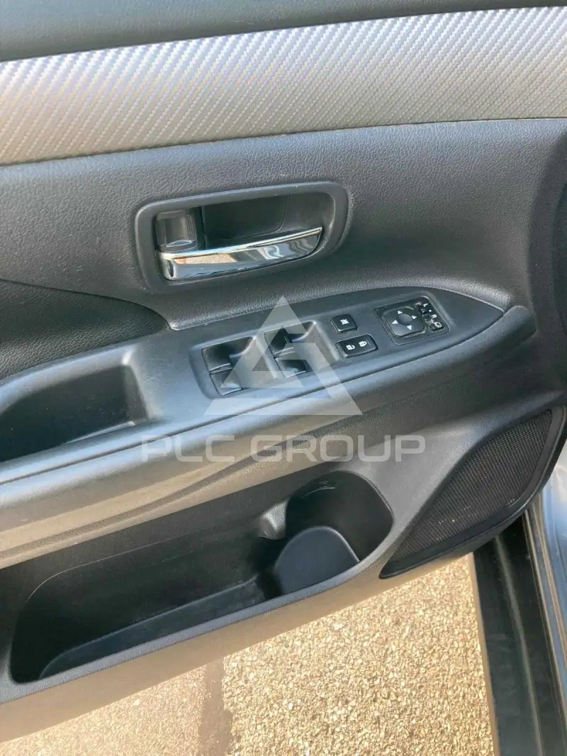2015 Mitsubishi OUTLANDER