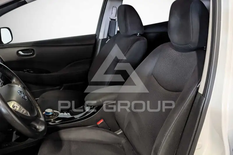 2015 Nissan LEAF