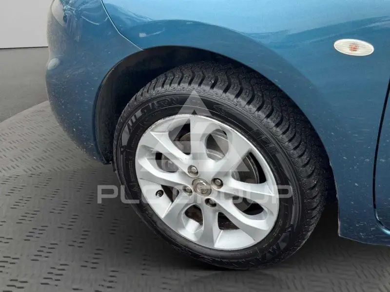 2015 Nissan MICRA