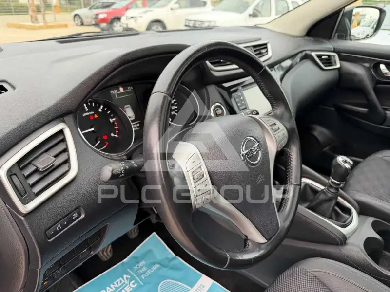 2015 Nissan QASHQAI