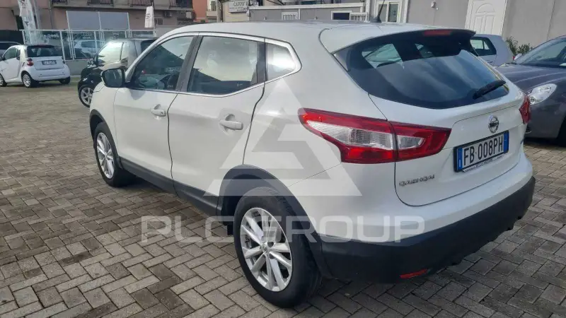 2015 Nissan QASHQAI