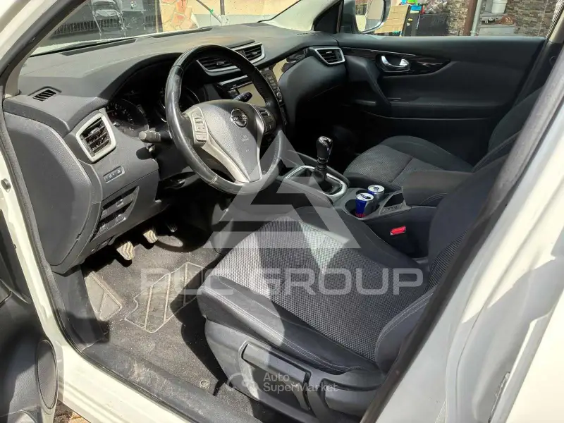 2015 Nissan QASHQAI