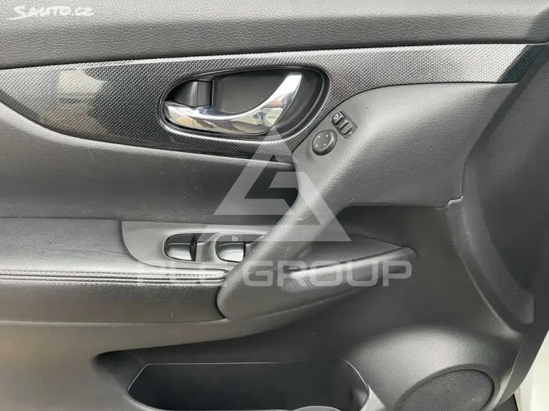 2015 Nissan X-TRAIL