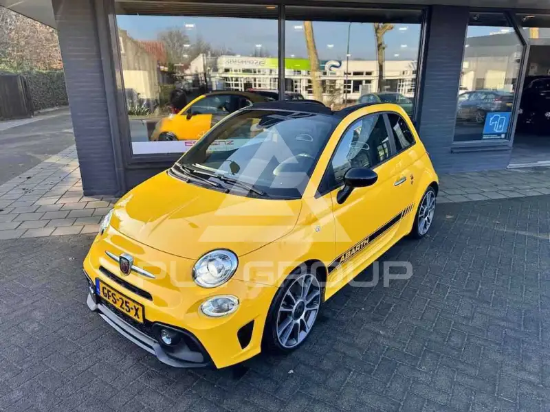 2015 Abarth 595