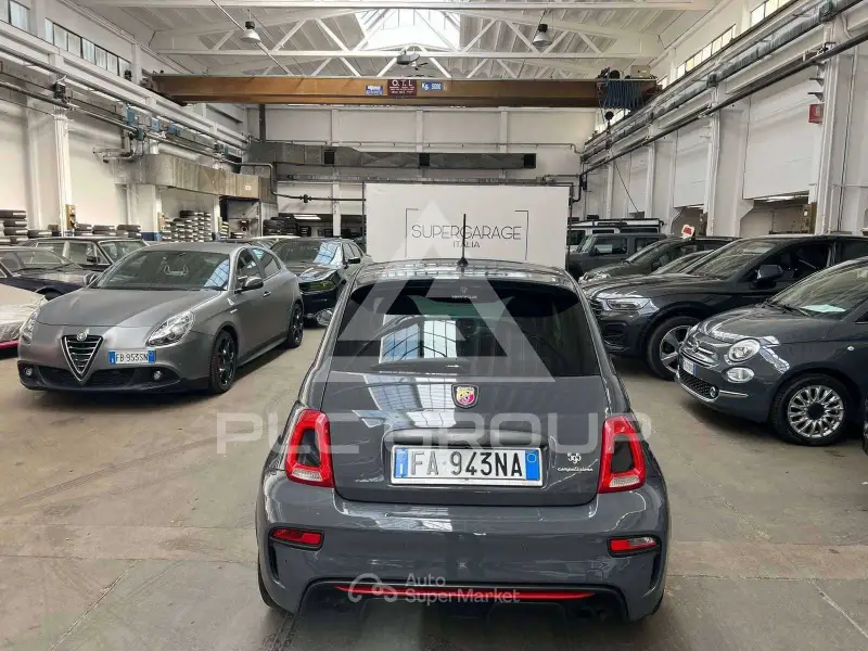 2015 Abarth 595