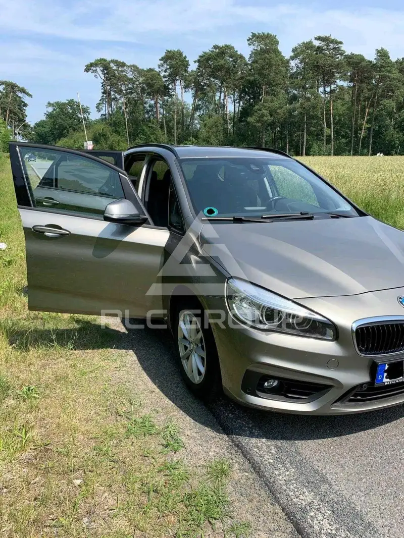 2015 BMW 218