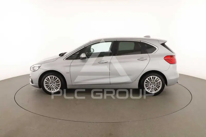 2015 BMW 218
