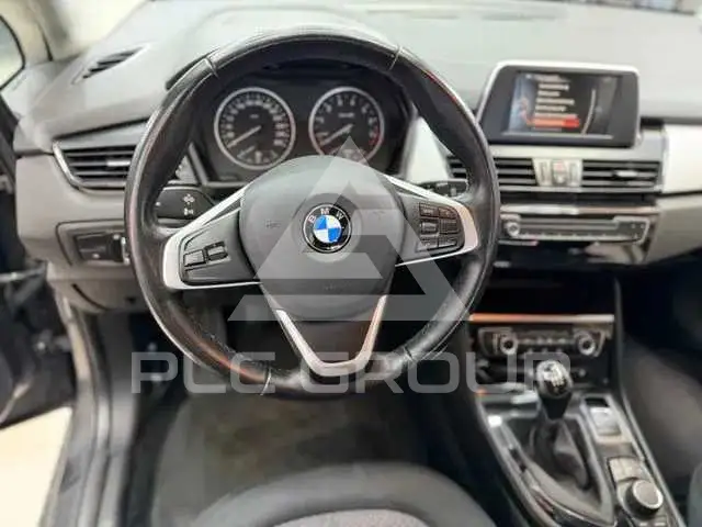 2015 BMW 218
