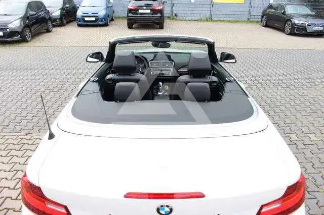 2015 BMW 218
