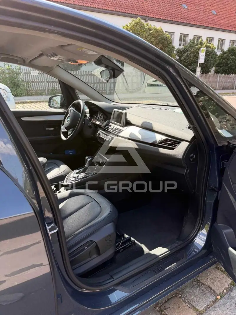 2015 BMW 218