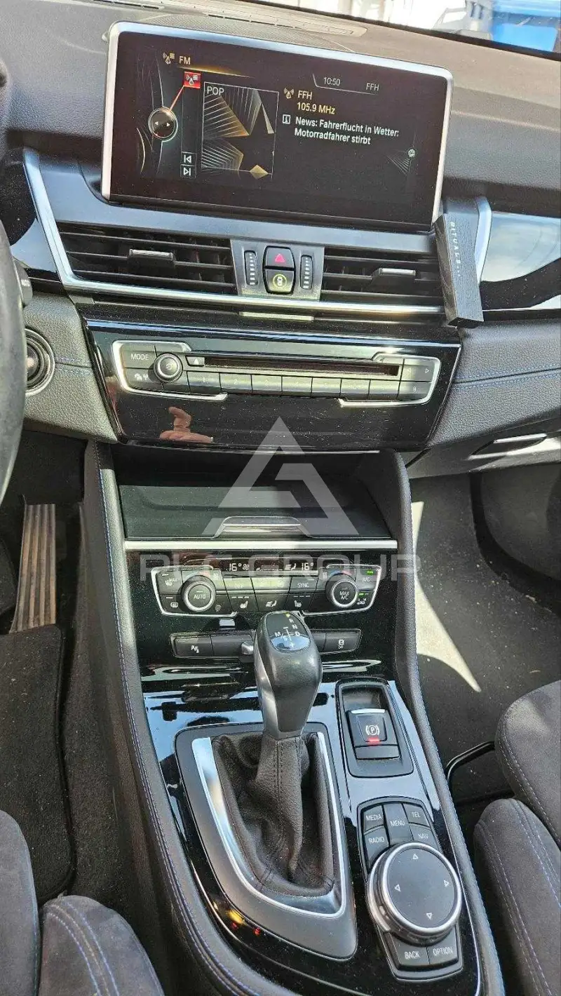 2015 BMW 218