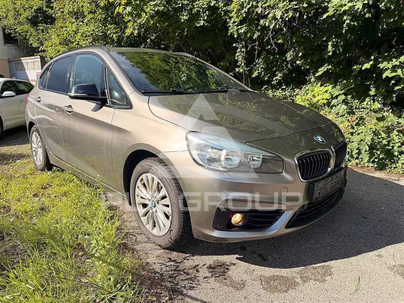 2015 BMW 218