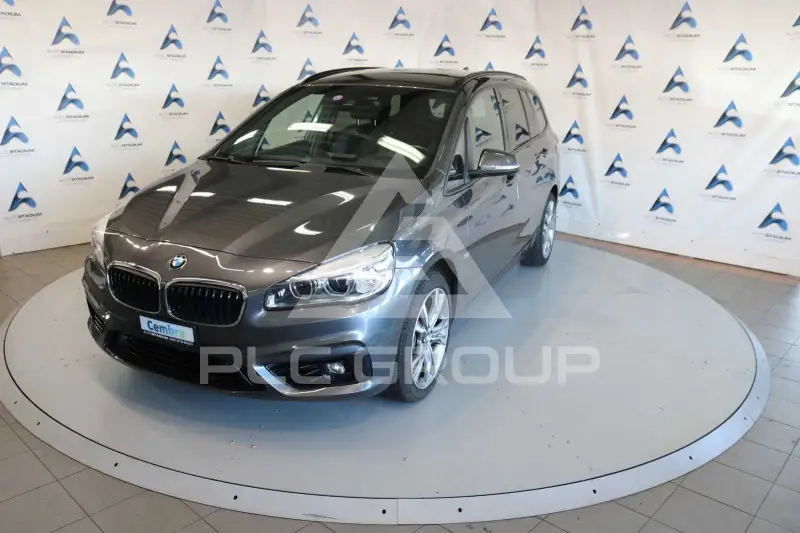 2015 BMW 218