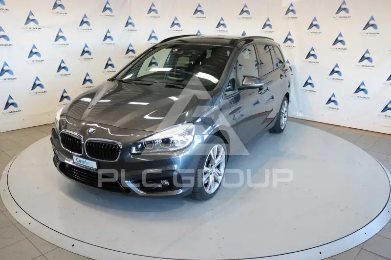 2015 BMW 218