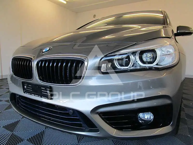 2015 BMW 218