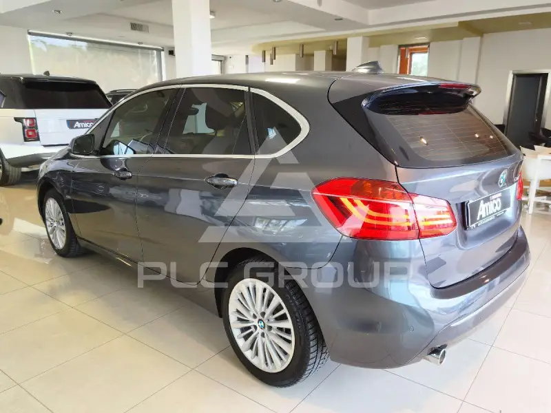 2015 BMW 218