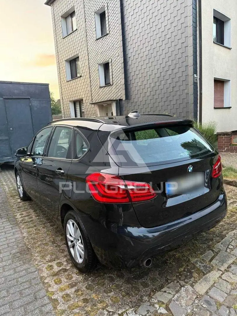 2015 BMW 218