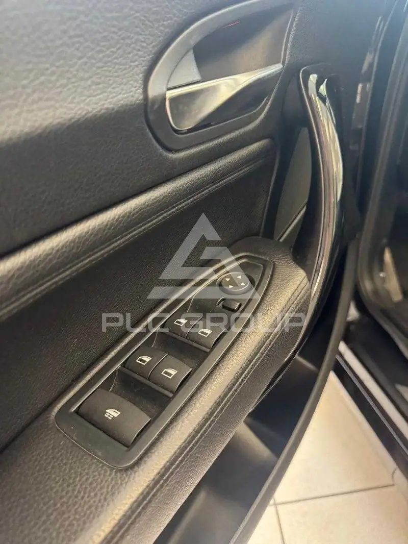 2015 BMW 218