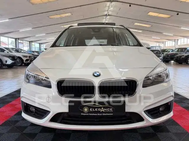 2015 BMW 218