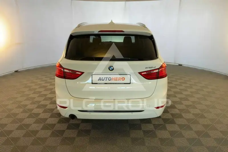 2015 BMW 218