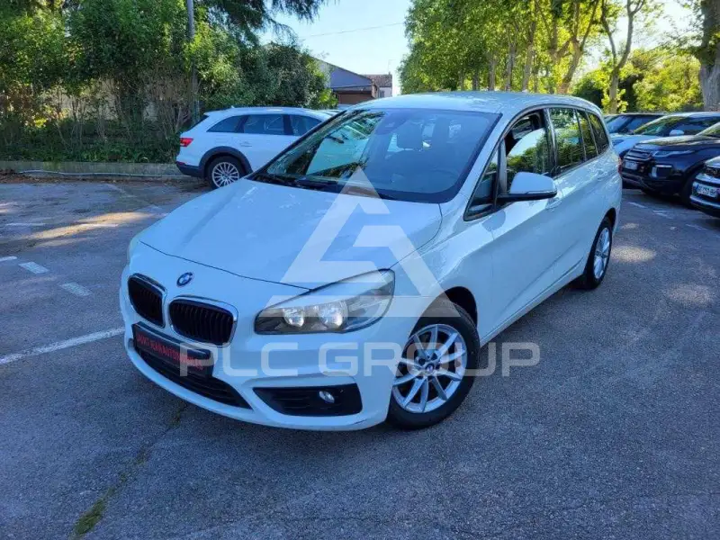 2015 BMW 218