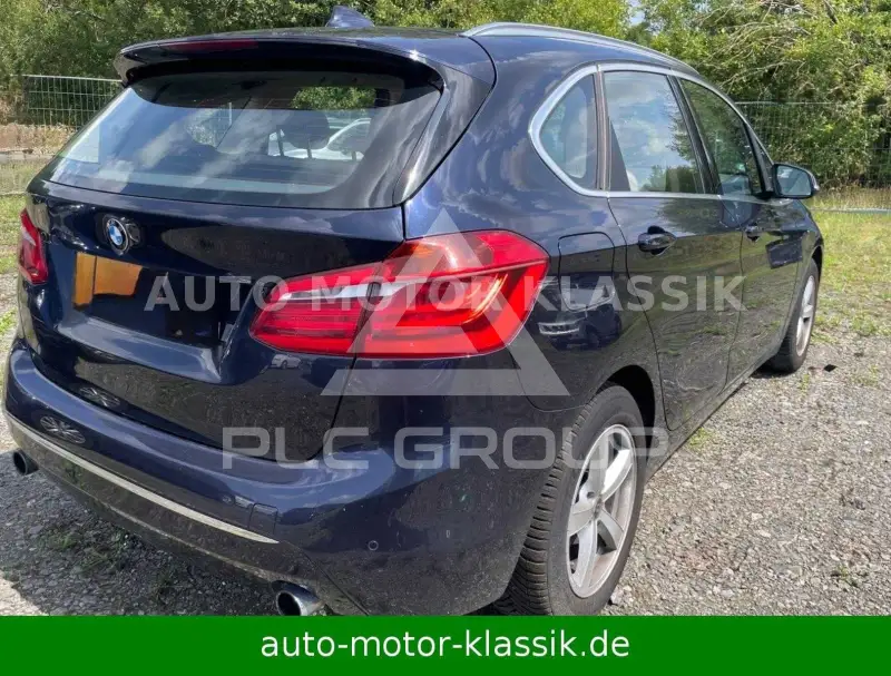 2015 BMW 218