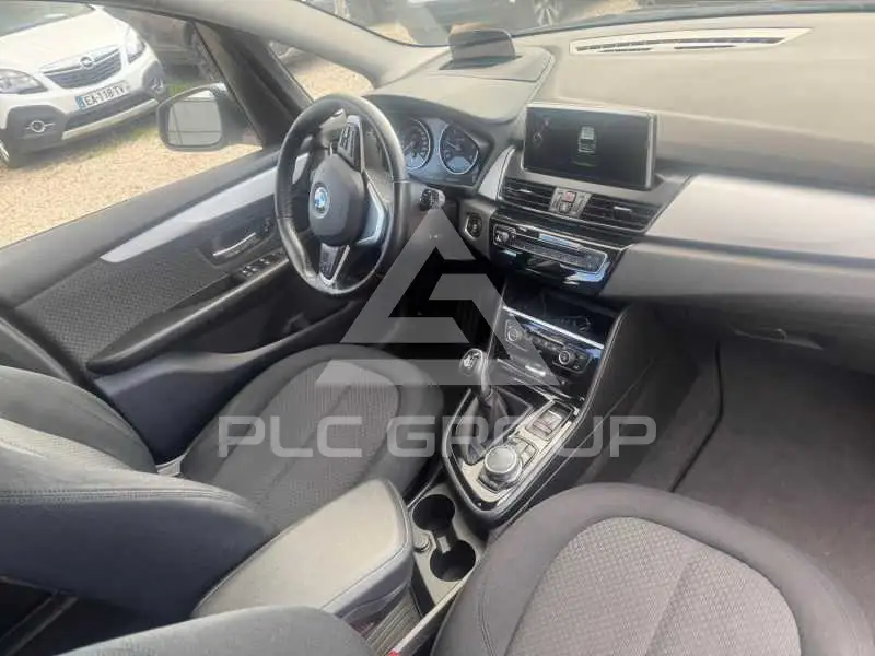 2015 BMW 218