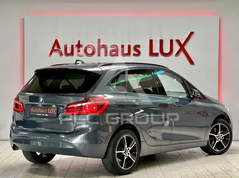 2015 BMW 218