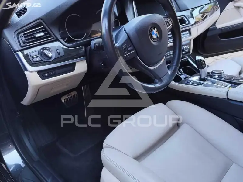 2015 BMW 523