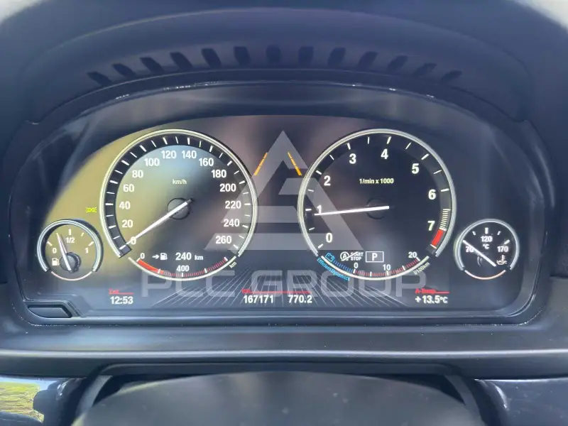 2015 BMW 523