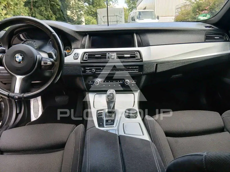 2015 BMW 523