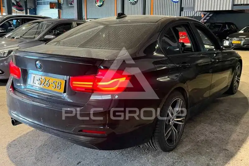 2015 BMW 330