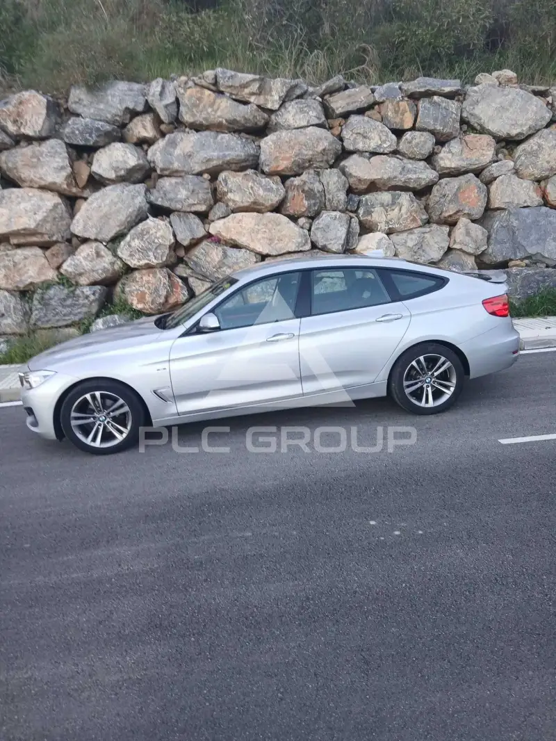 2015 BMW 330