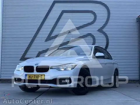 2015 BMW 330