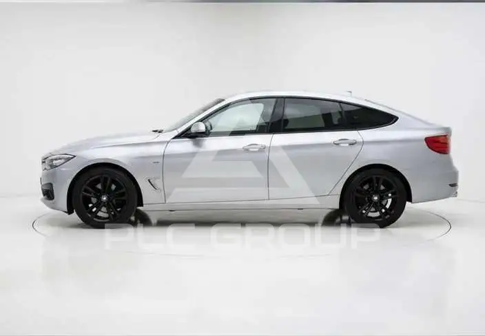 2015 BMW 330