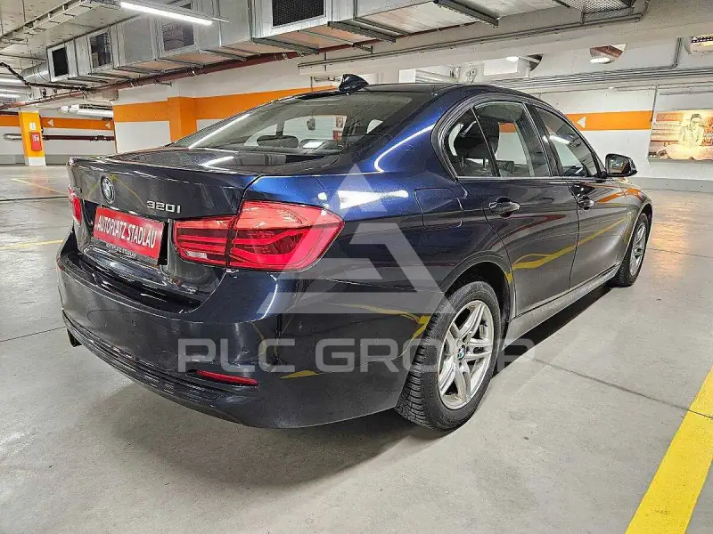 2015 BMW 330