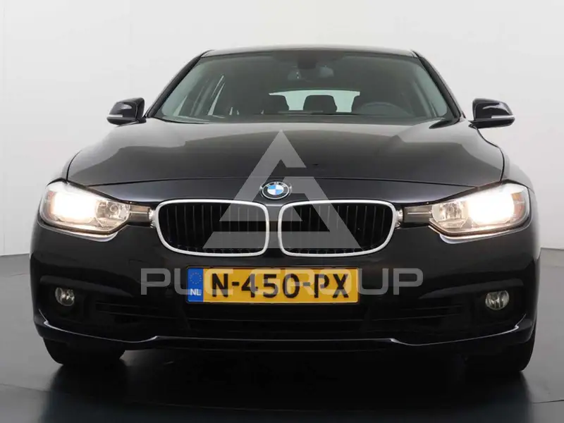 2015 BMW 330