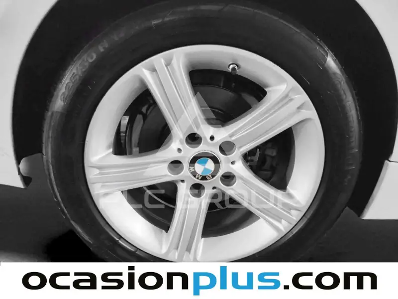 2015 BMW 330