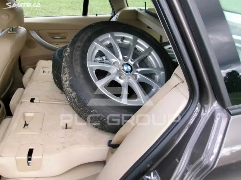 2015 BMW 330